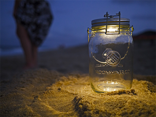 Moonshiner Co. Solar Mason Jar