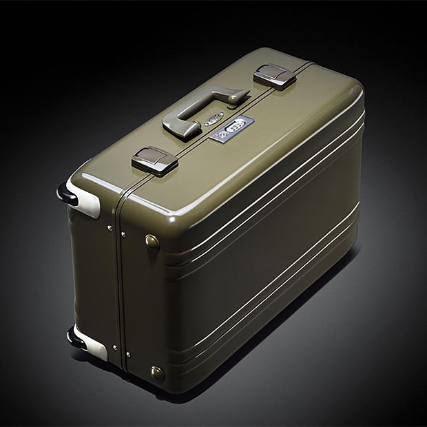 Zero Halliburton Limited-Edition Vintage Suitcase