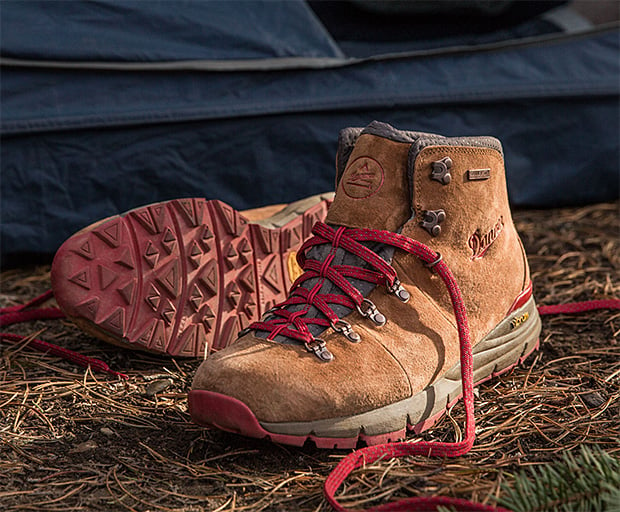 Danner Mountain 600