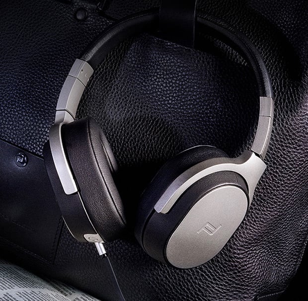 KEF x Porsche Design Space One