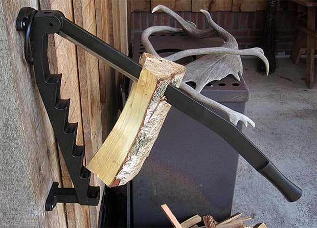 Stikkan Wall-Mounted Kindling Wood Splitter