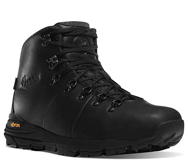 Danner Mountain 600 Carbon Black Full Grain