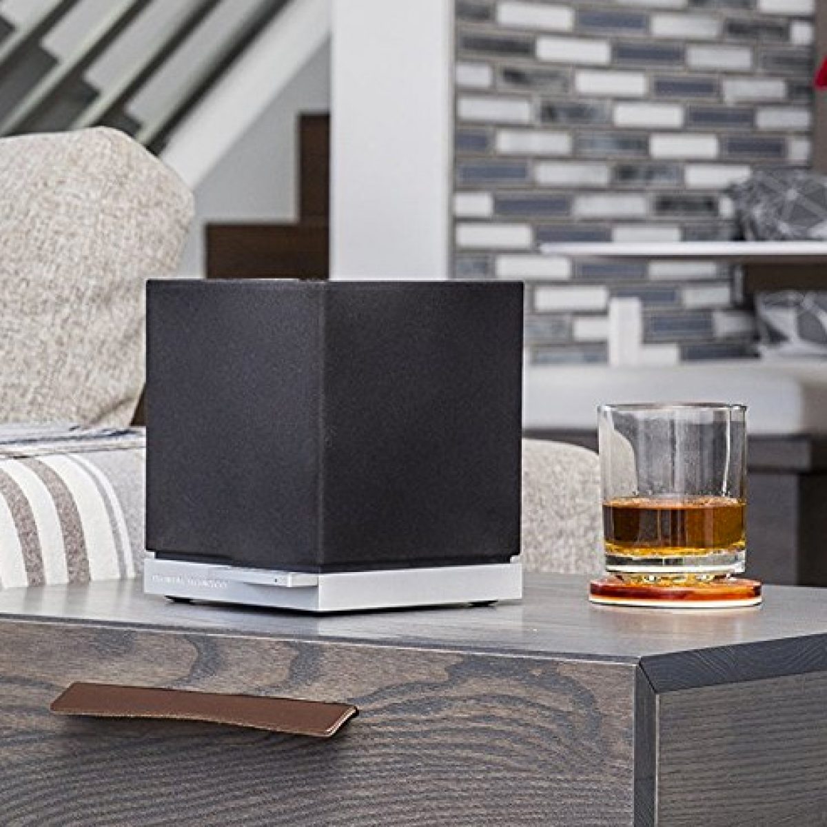 definitive technology w7 wireless speaker