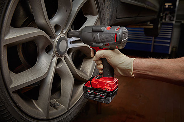 Milwaukee M18 FUEL Mid-torque Impact Wrench