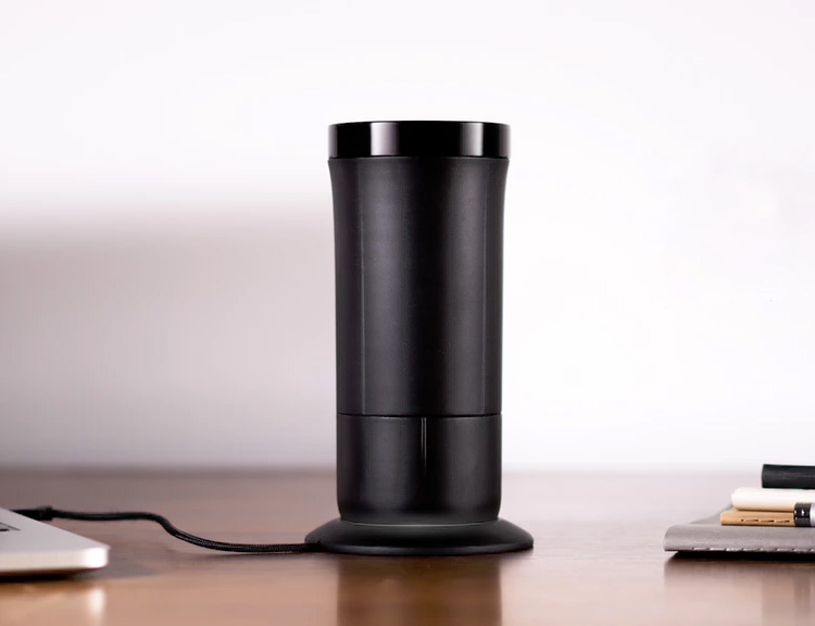 This Insulated Smart Mug Won’t Leave You Lukewarm