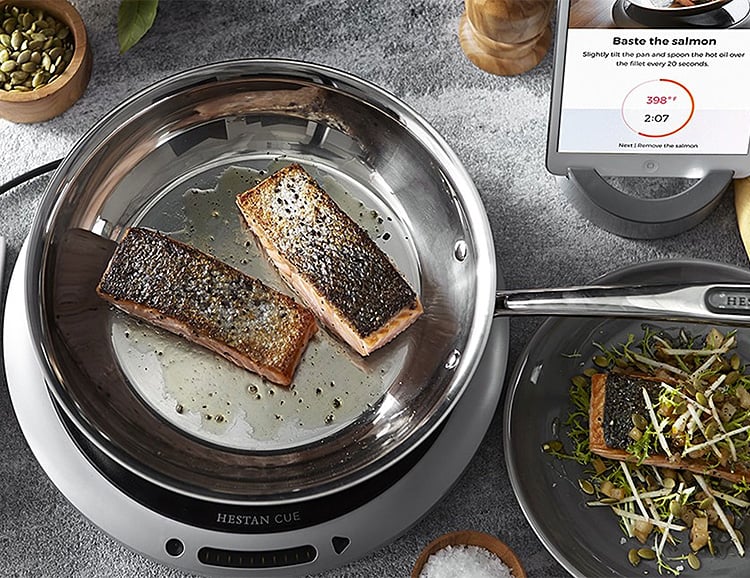 This Smart Induction Burner & Fry Pan Gives You Instant Chef