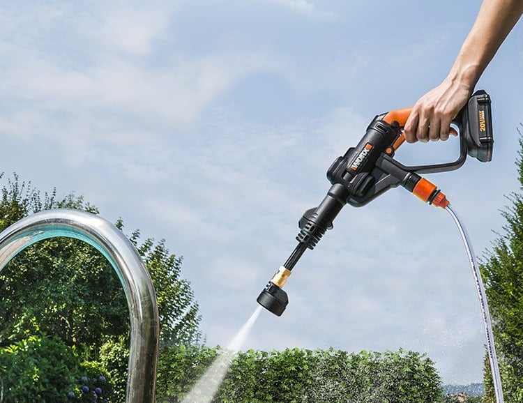 Heavy-Duty but Lightweight: WORX Hydroshot Portable Power Cleaner