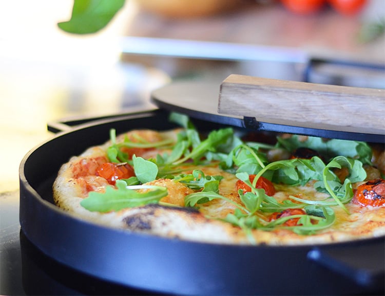 Cook the Perfect Pizza in Just 3 Minutes: No Oven Needed Cook the Perfect Pizza in Just 3 Minutes: No Oven Needed at werd.com