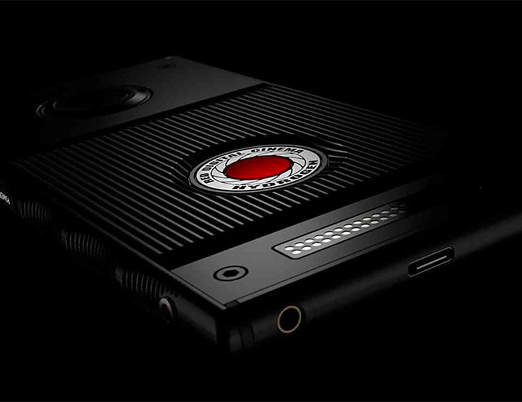 The RED Hydrogen One Smartphone Has a 3-D Holographic Display