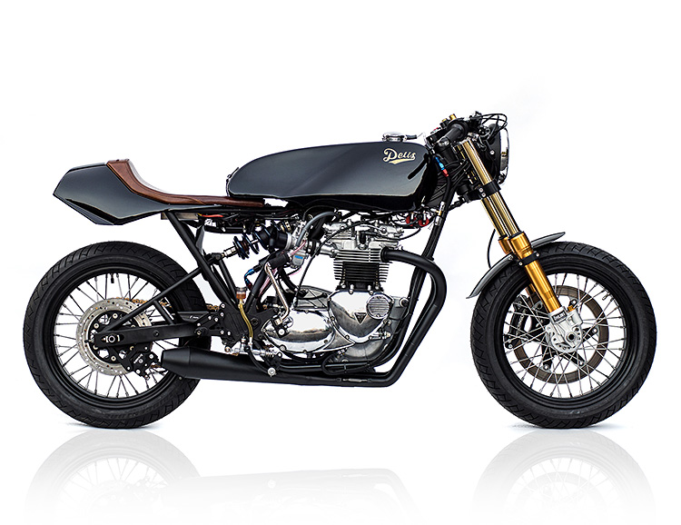 Deus Builds a Sleek, Vintage GP-Inspired Triumph