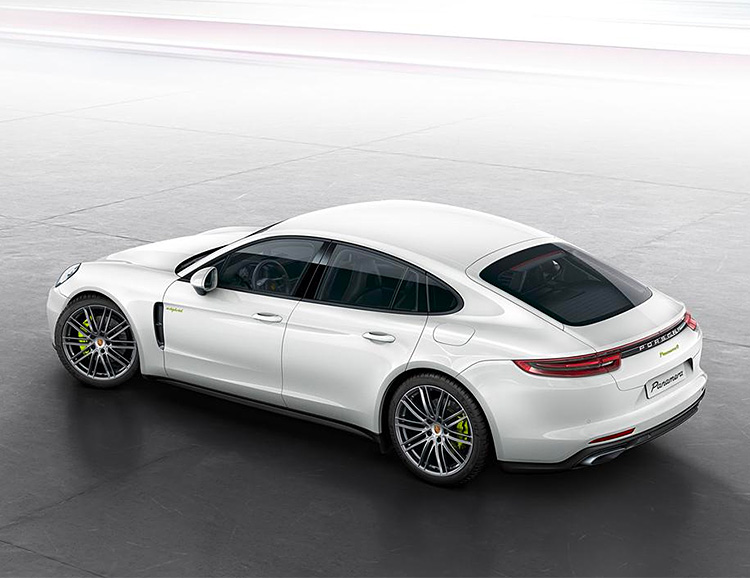 Porsche Unveils a Wicked Wagon: The 2018 Panamera Turbo S E-Hybrid Sport Turismo