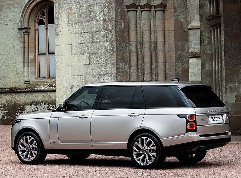 With the 2019 P400E, Range Rover Continues Its Push to Electrify All Its Models