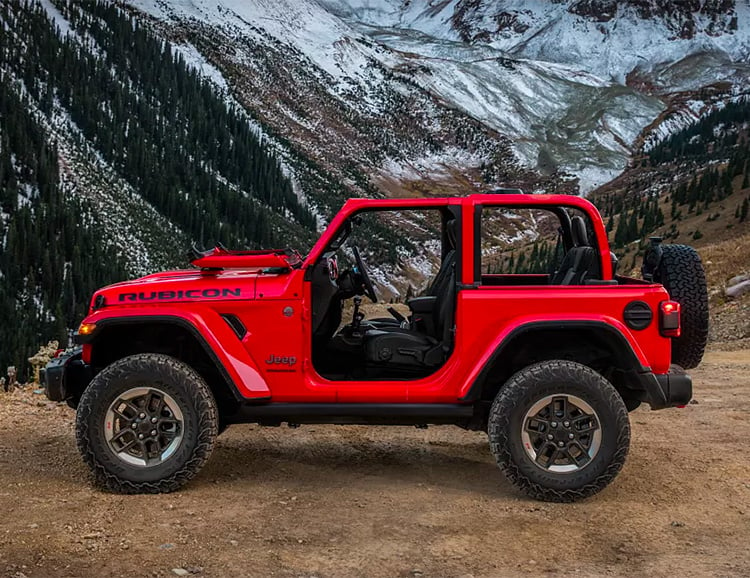 2018 Jeep Wrangler Gets an Aluminum Body but Retains its Iconic Looks