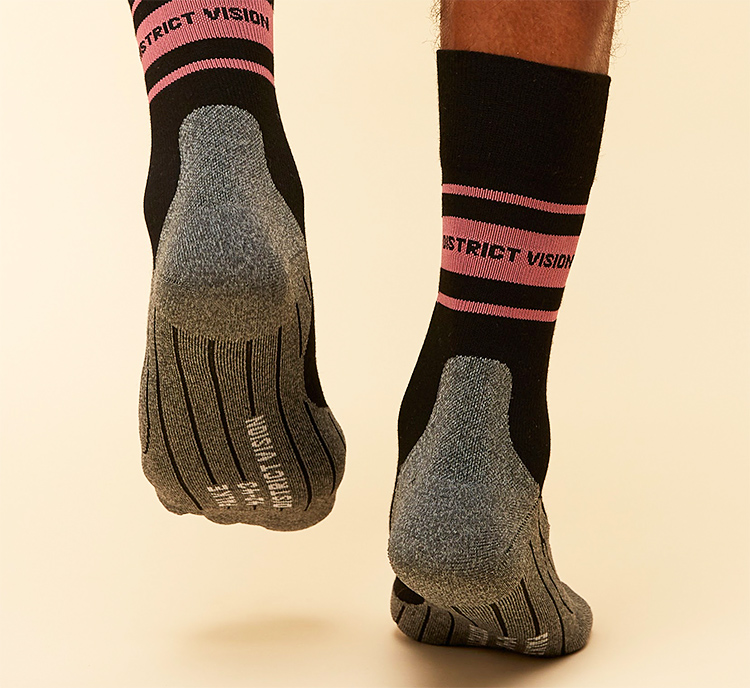 Treat Your Feet To a Pair of Sindo Performance Socks