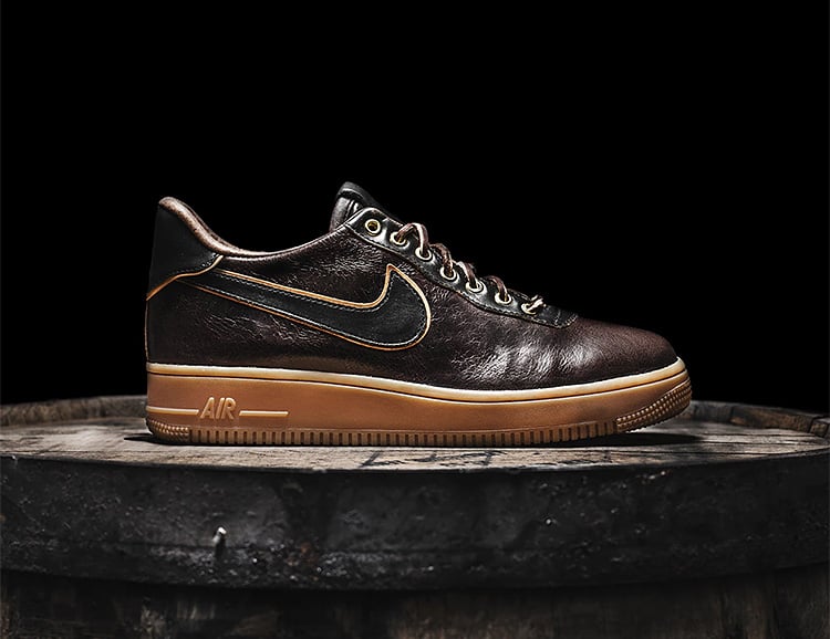 The Shoe Surgeon Teams Up With Jack Daniel’s for a Whiskey-Inspired Nike Classic