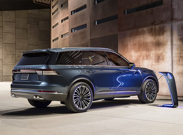 Lincoln’s All-New SUV: The 2019 Aviator