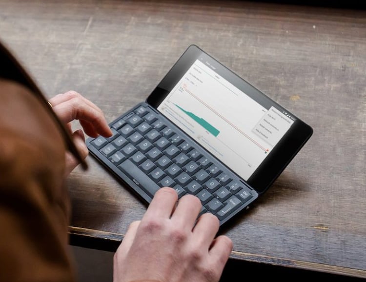 The Gemini PDA is Your Cure for Sore Thumbs