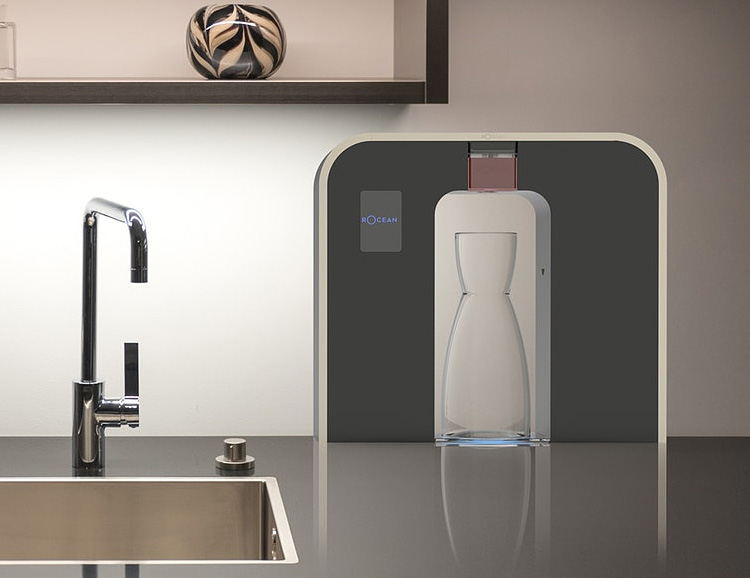 This Smart Device Turns Your Tap Water Into Custom Drinks