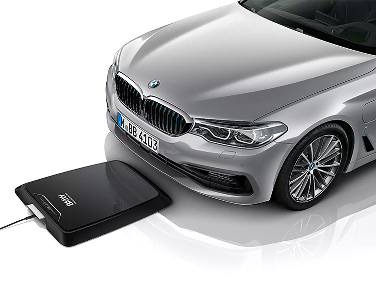 BMW Unveils Wireless Charging System For Its Hybrids