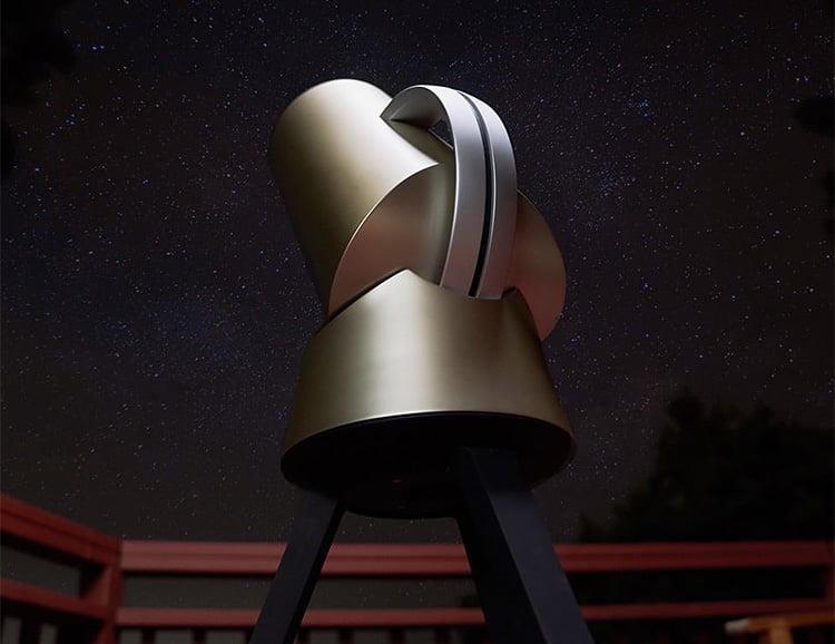 The Hiuni Telescope Gives You Effortless Access to the Stars