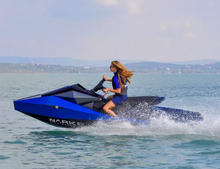 The Electrojet PWC will Make You the Least Annoying Rider on the Lake