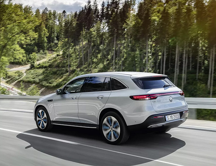 Mercedes-Benz Introduces EQC Crossover, Its First All-Electric Production Vehicle