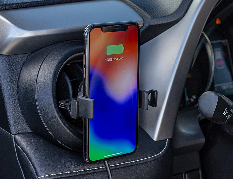 Mophie’s Charge Stream Vent Mount Brings Qi Charging On The Road