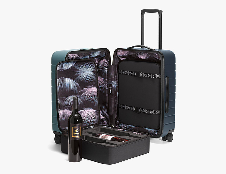 Dwyane Wade Away Luggage 2024 www.alhudapk