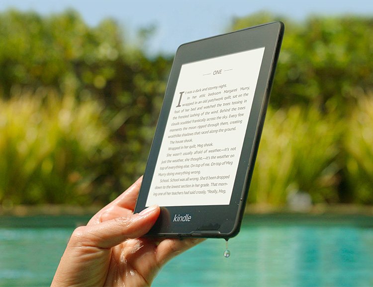 With the New Kindle Paperwhite, You Can Read Underwater