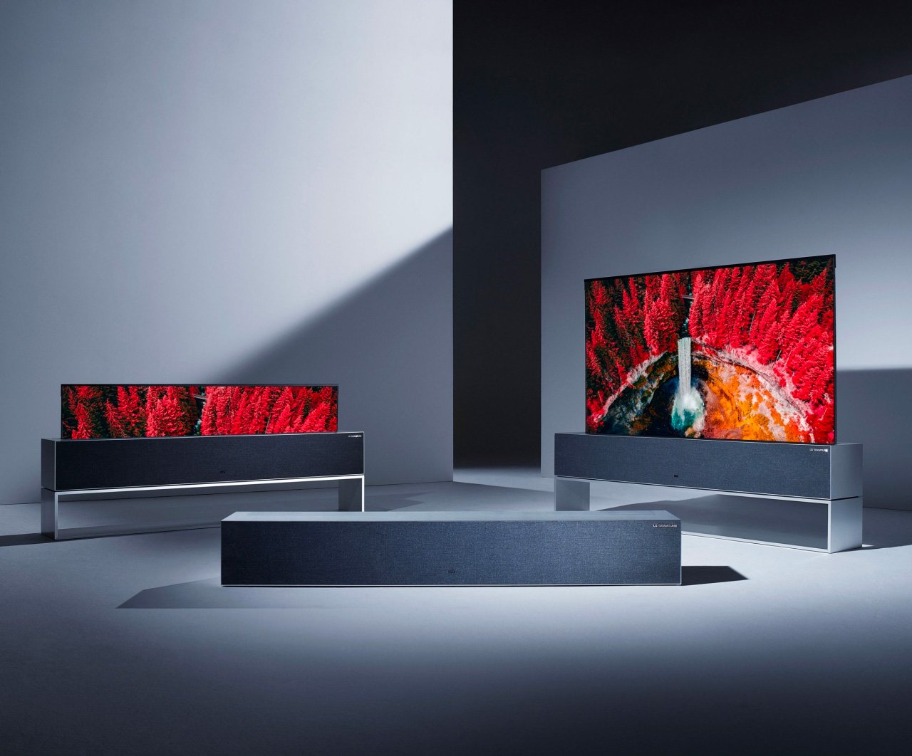 LG Introduces First-Ever Rollable OLED TV