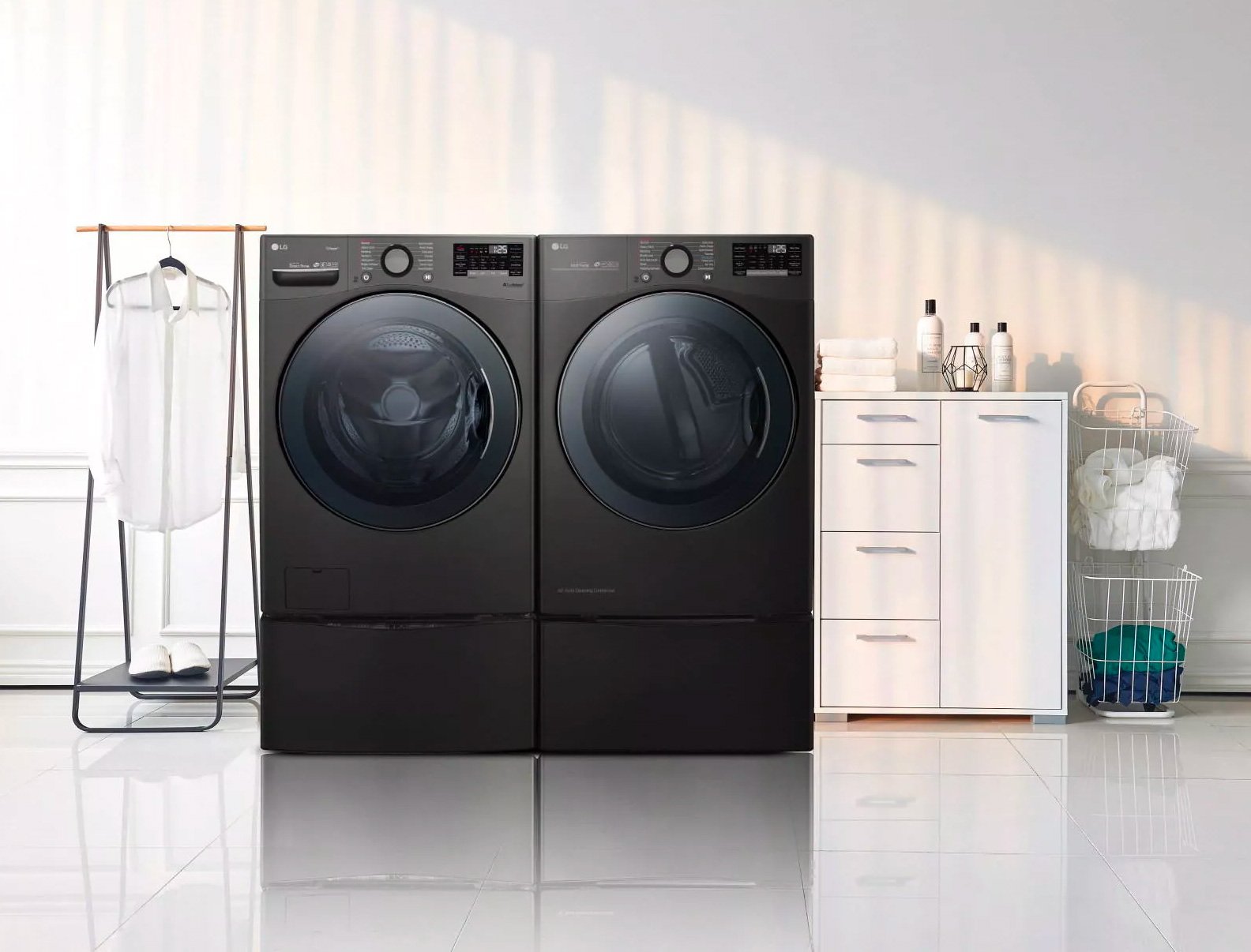 LG Introduces Bigger, Better TwinWash Laundry Appliances