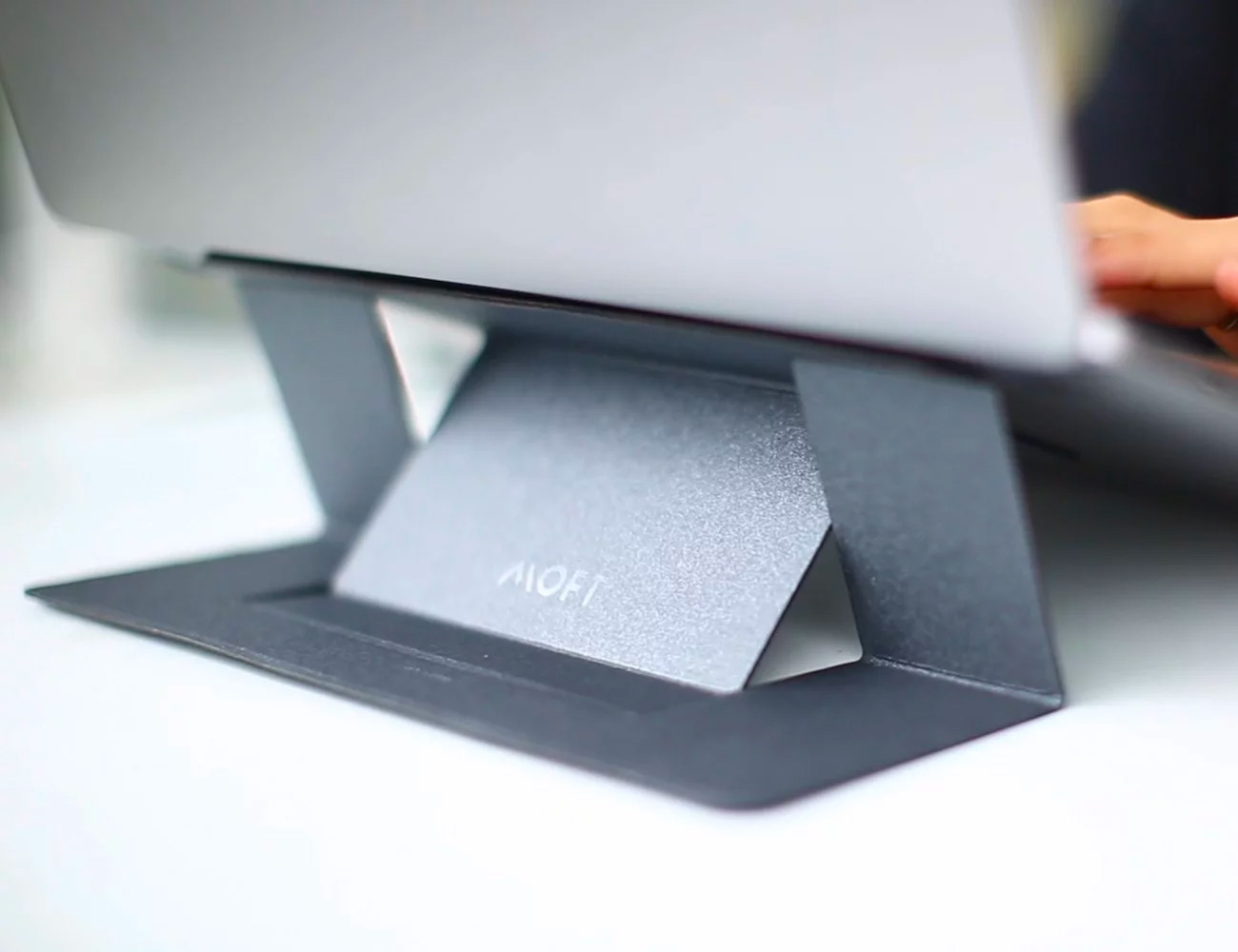 This Laptop Stand is Light as a Pen & Slim as a Coin