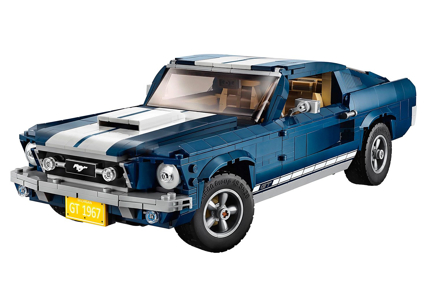 Lego Rolls Out a 1471-Piece Ford Mustang Fastback Kit