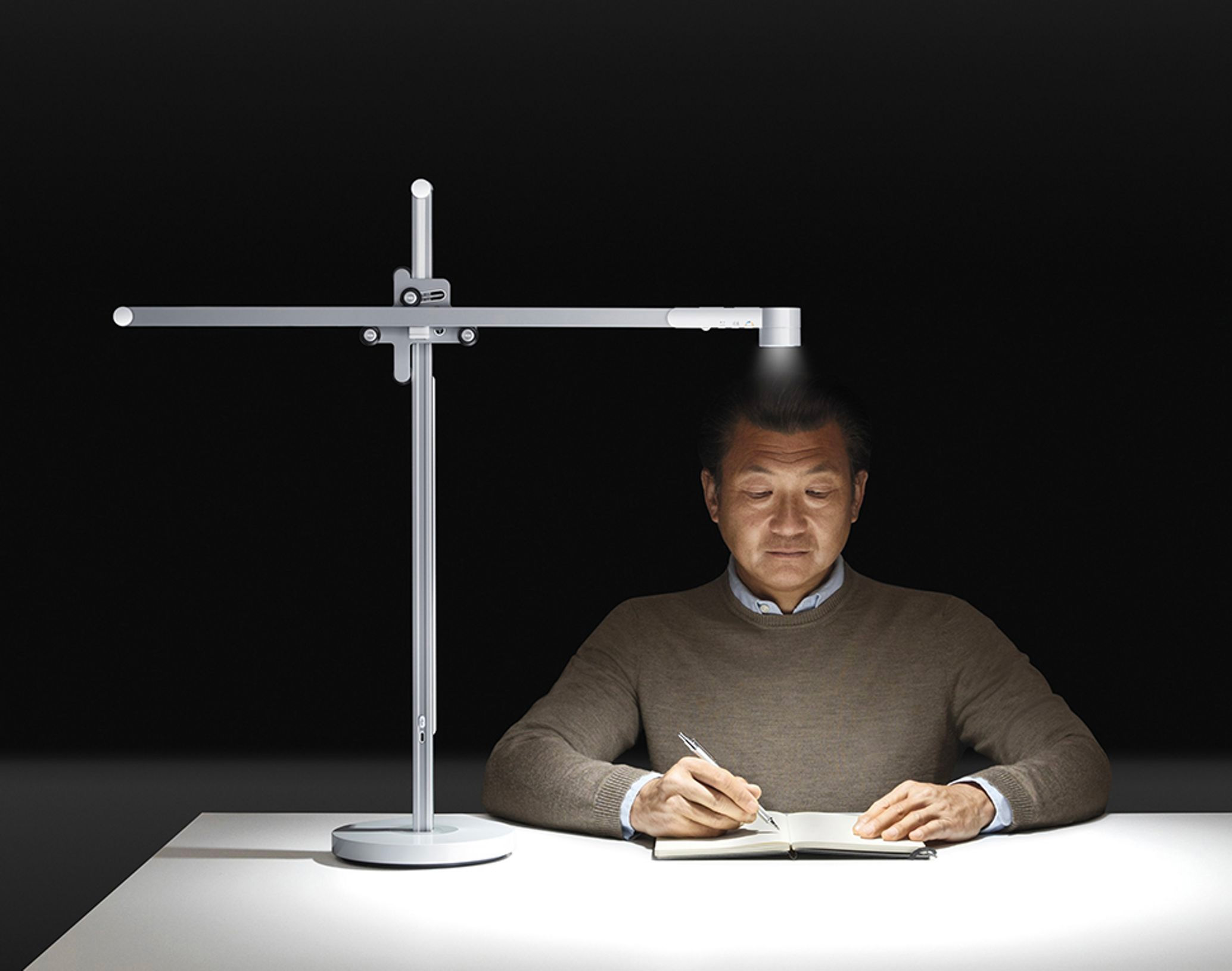 Dyson’s Lightcycle Auto-Adjusts to Deliver Ideal Light Around the Clock Dyson’s Lightcycle Auto-Adjusts to Deliver Ideal Light Around the Clock at werd.com