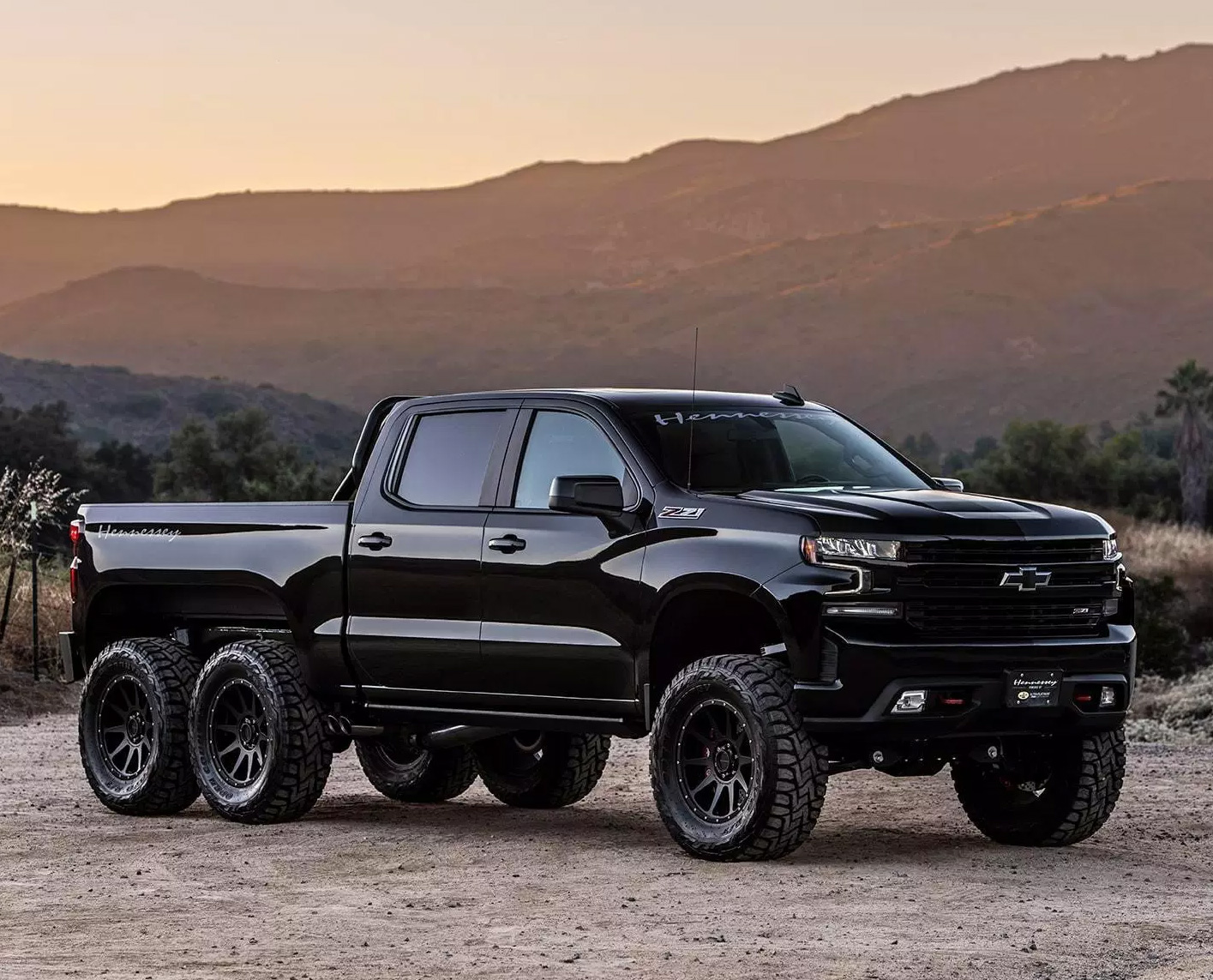 Hennessey’s Goliath 6X6 is a 450-Horse Off-Road Monster