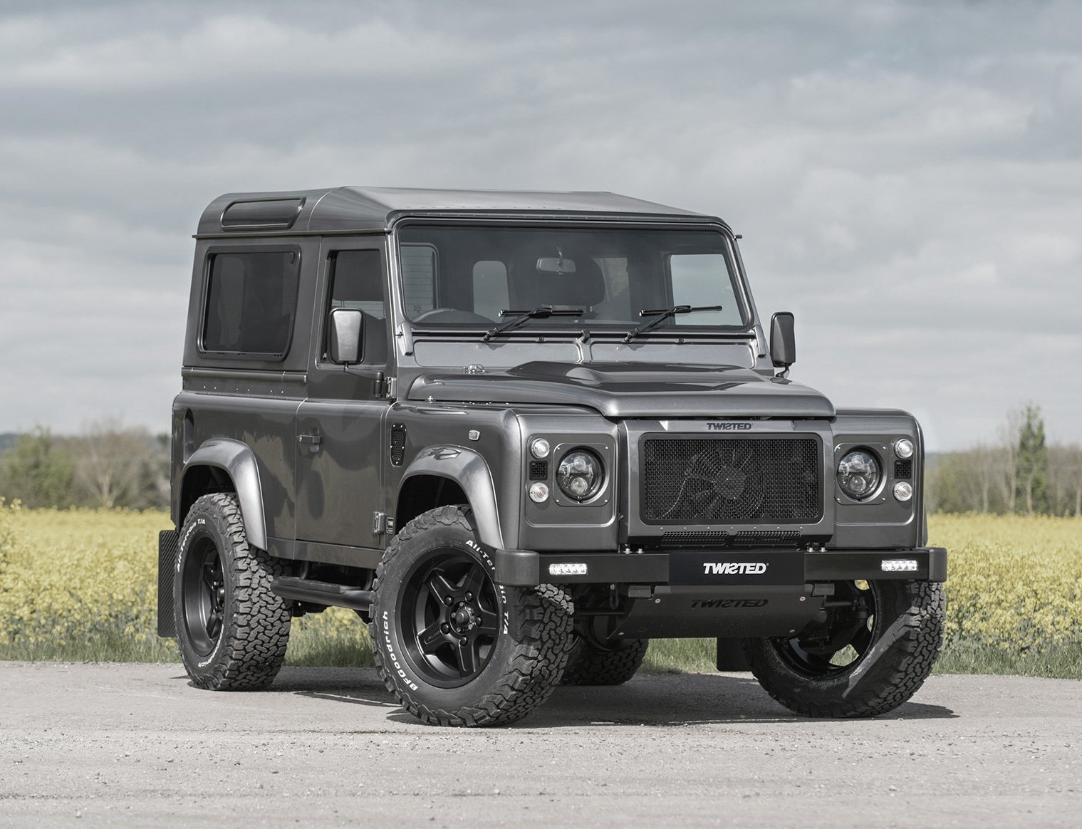 Get Twisted & Get Into the Land Rover of Your Dreams