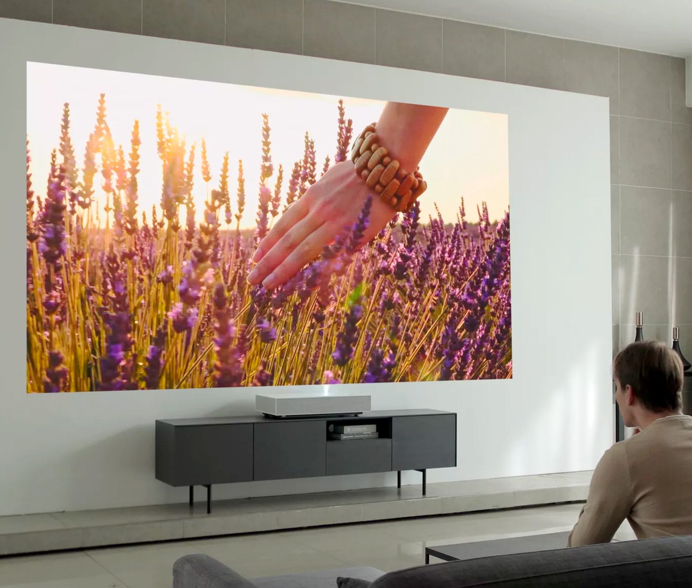 LG’s Latest Short Throw 4K Laser Projector Creates a Huge HD image