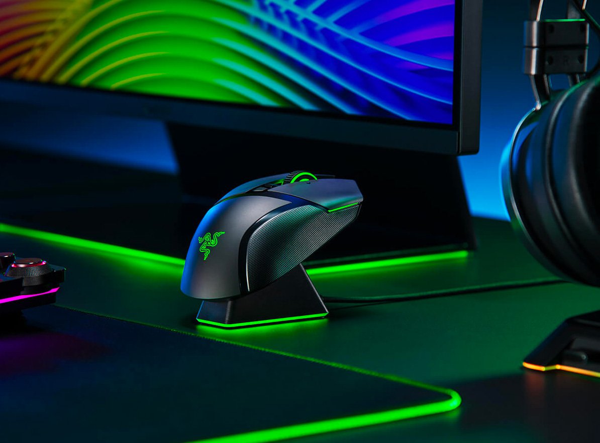 The Razer Basilisk Ultimate is a Mean Mouse