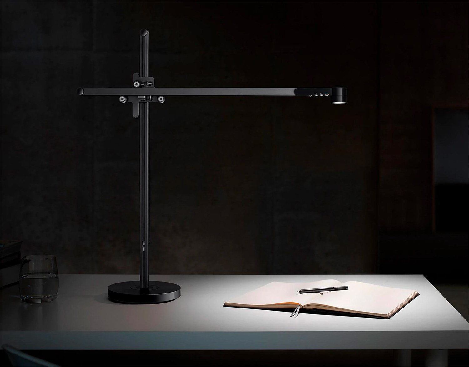 Dyson’s Lightcycle Task Light Simulates Natural Daylight