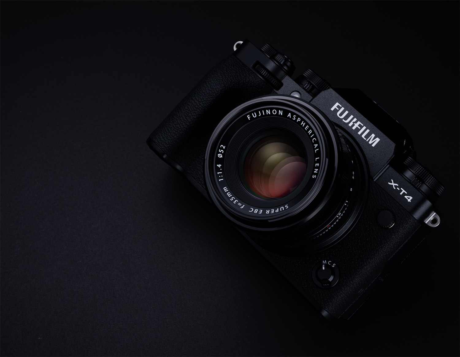 Fujifilm’s Mirrorless X-T4 Will Give You A Steady Shot