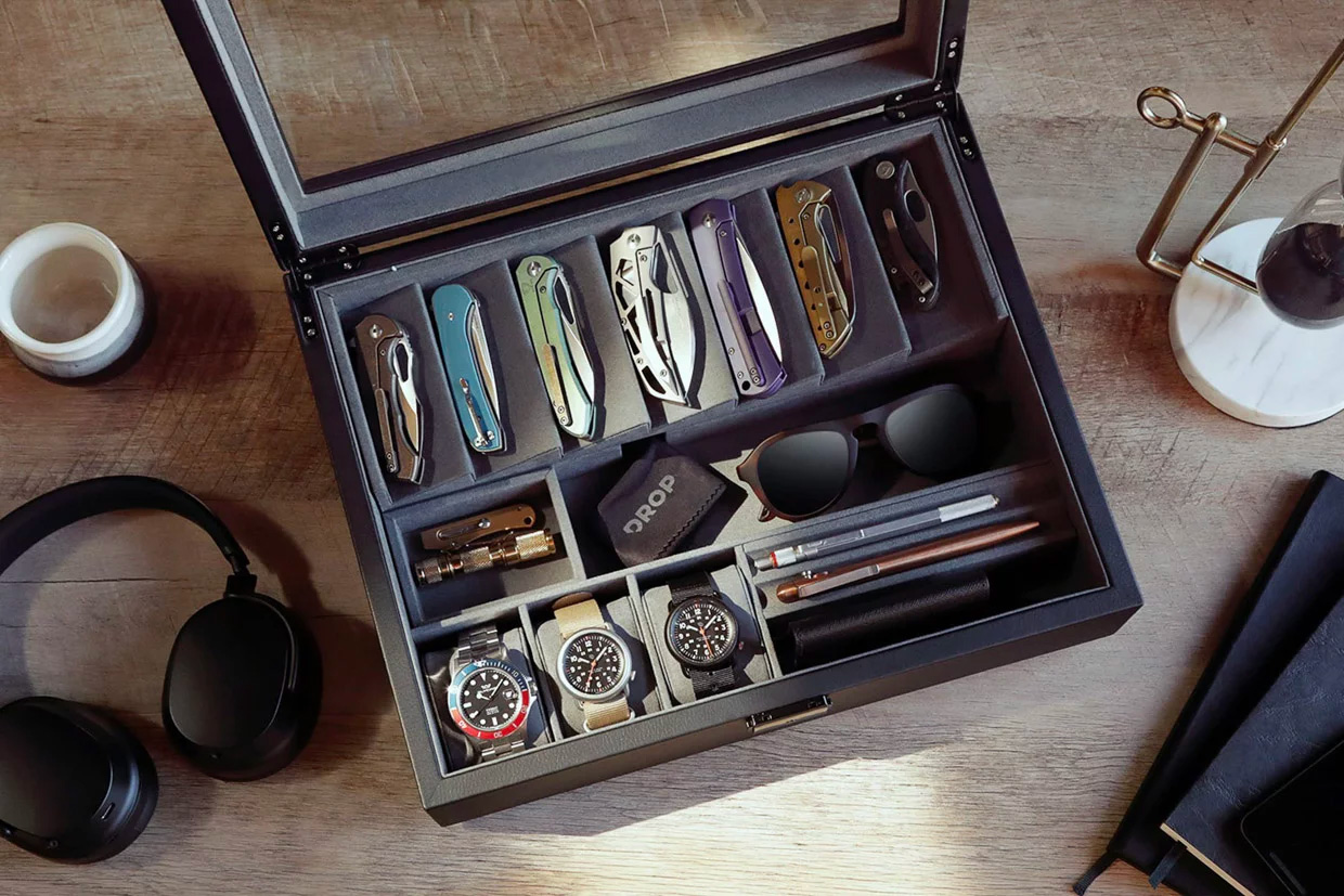 Organize Your EDC with the Cache Display Valet Organize Your EDC with the Cache Display Valet at werd.com