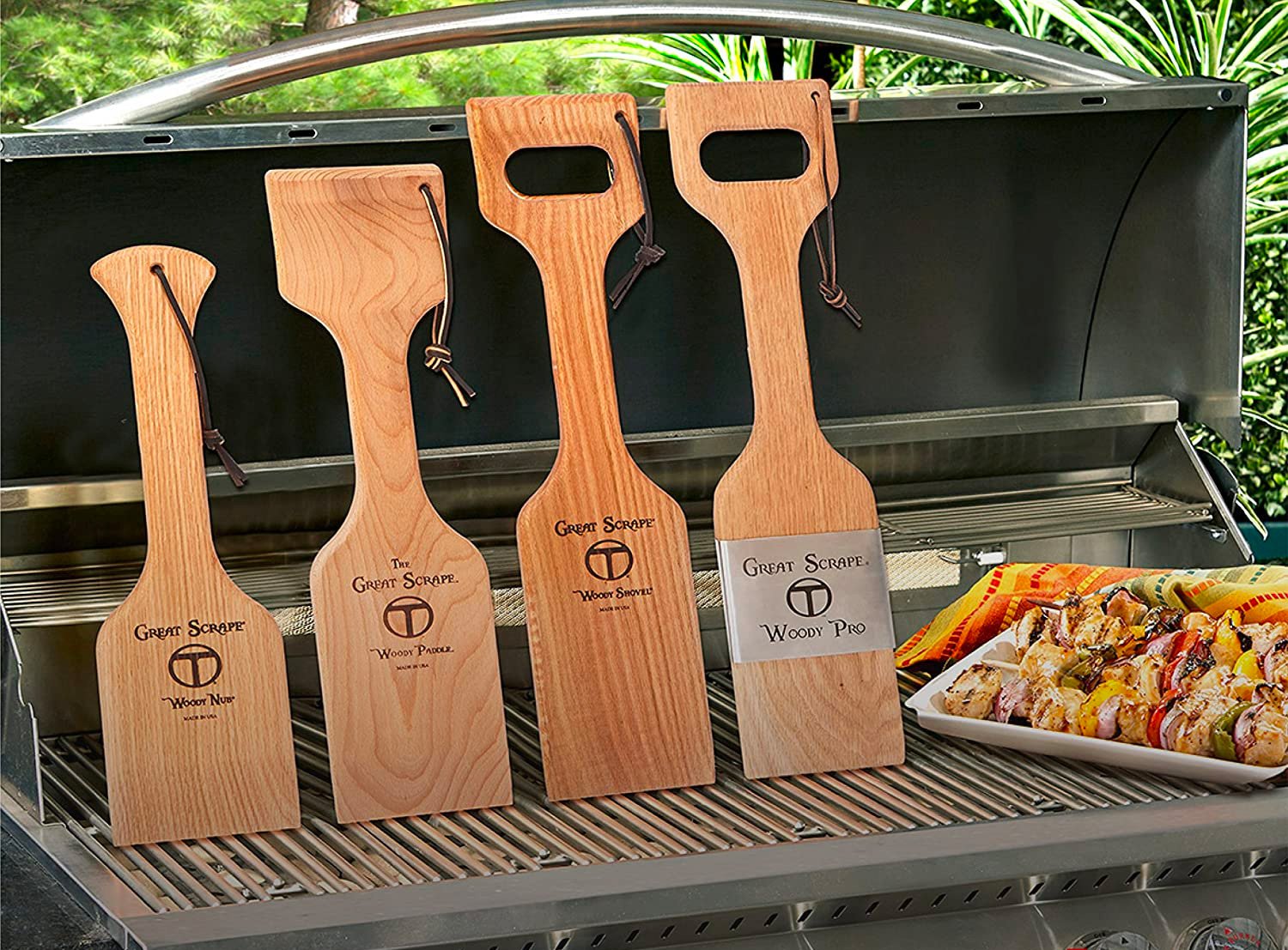 Keep Your Grill Clean with a Natural Woody Scraper