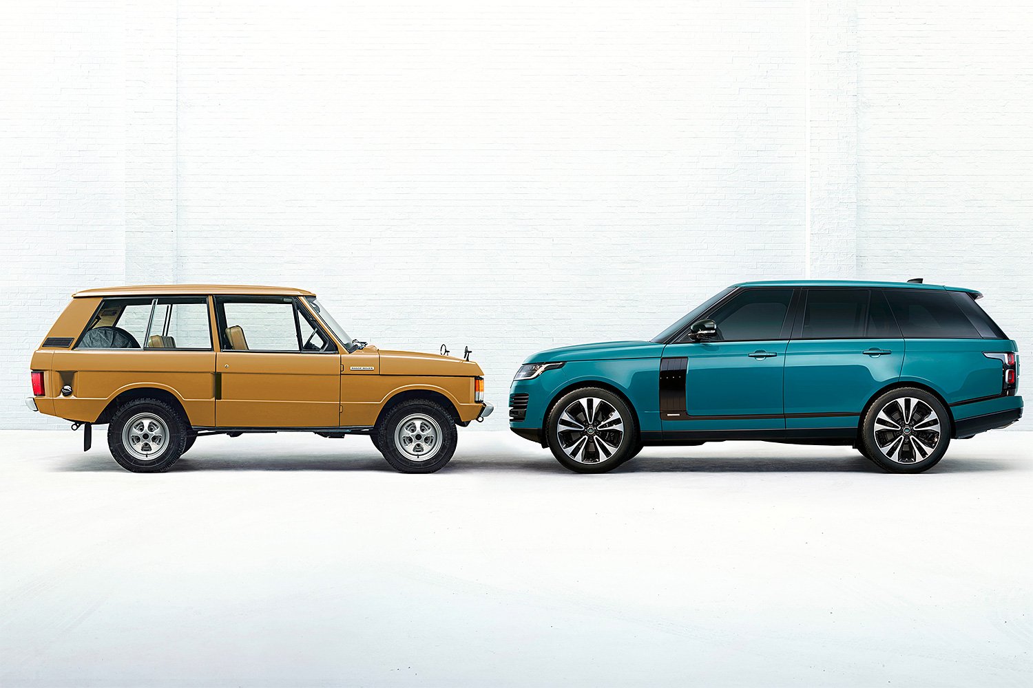 The Iconic Range Rover Looks Amazing At Fifty