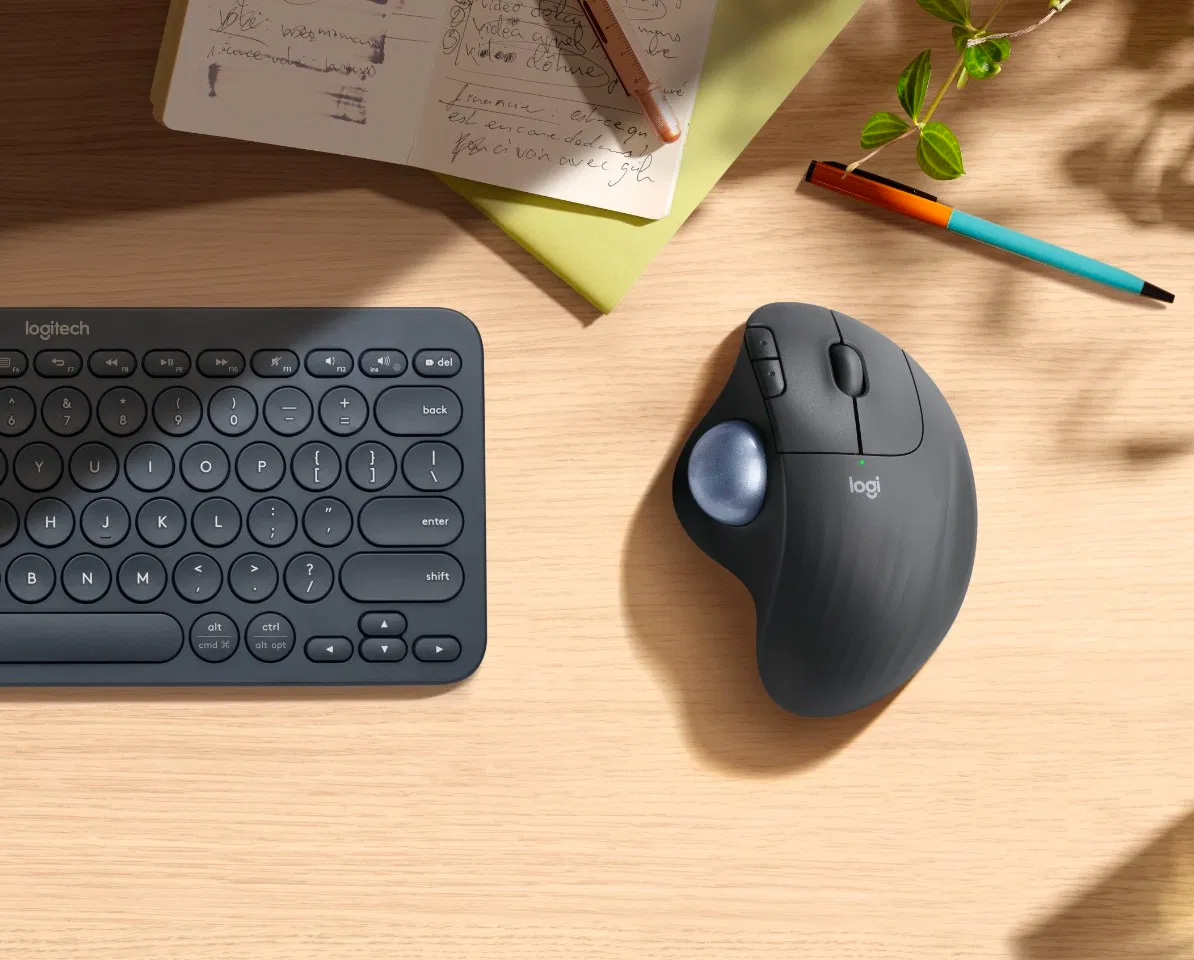 Scroll To Infinity with Logitech’s ERGO M575 Mouse