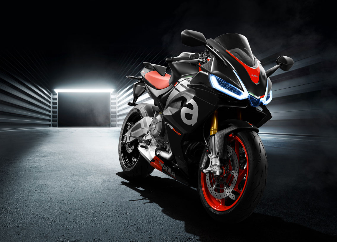 Aprilia Debuts Fast & Light RS 660