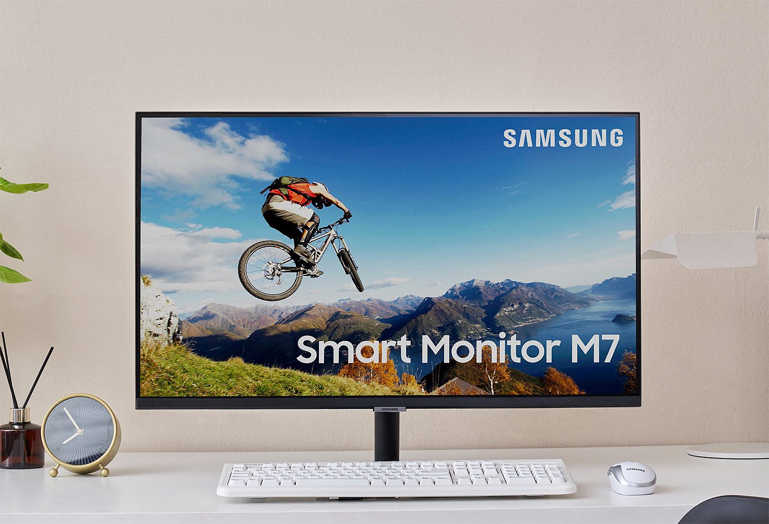 Samsung Smart Monitor is a Smart TV Plus PC