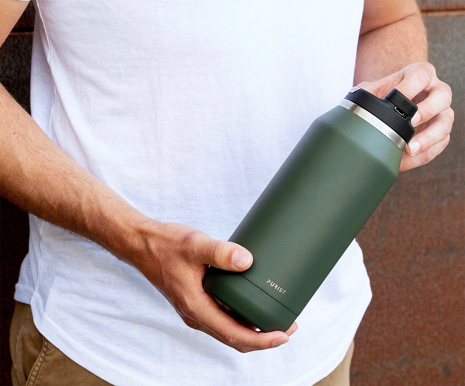 Refreshing Glass-Lined Water Bottles From Purist