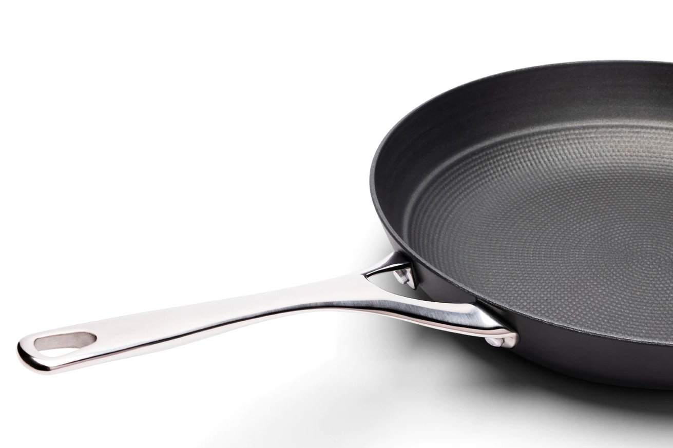 Cast Iron Cooking Without the Weight: Buccaneer Skillet