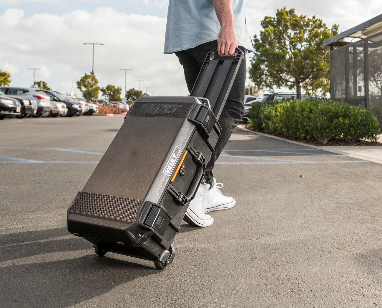 Pelican Rolls Out 525 Vault Carry-On Case