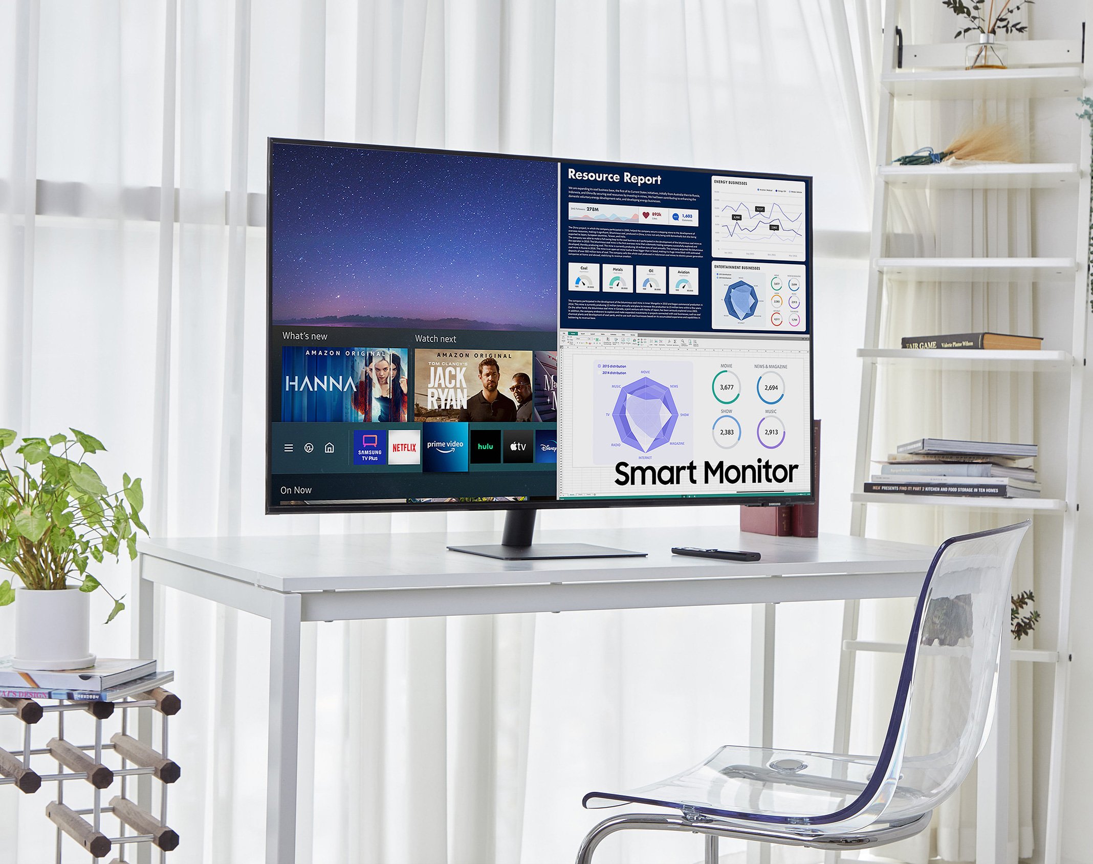 Samsung Goes Big with 43-Inch M7 Smart Monitor